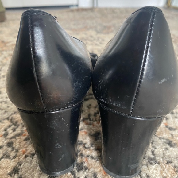 STUART WEITZMAN HEELS!! - Picture 5 of 6